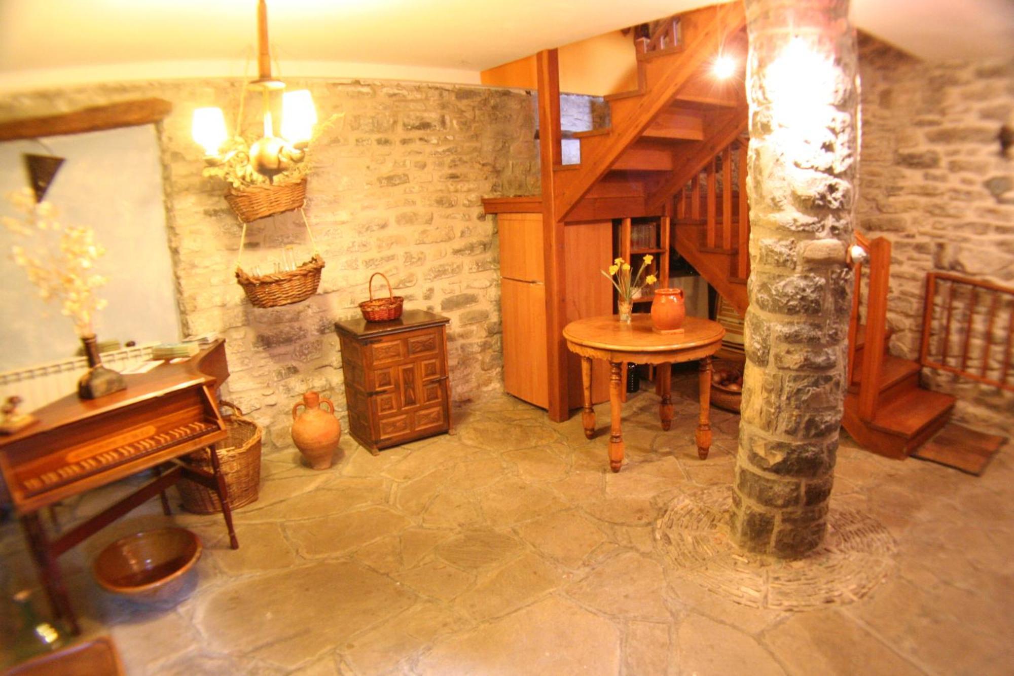 Casa Rural Basajarau Yosa de Sobremonte Екстериор снимка