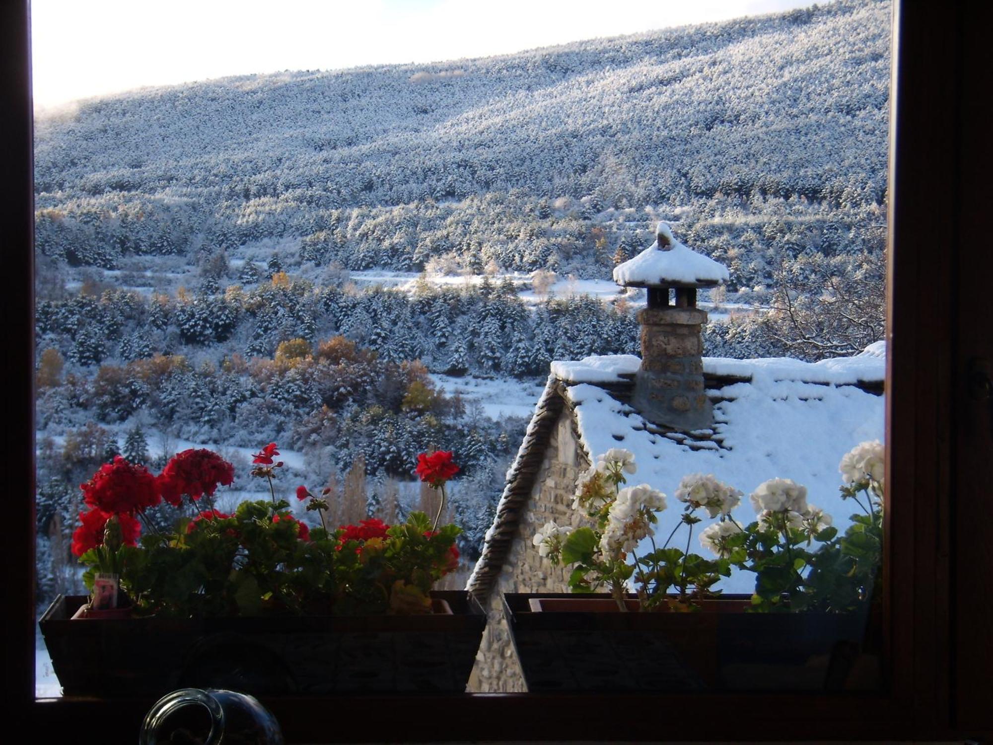 Casa Rural Basajarau Yosa de Sobremonte Екстериор снимка