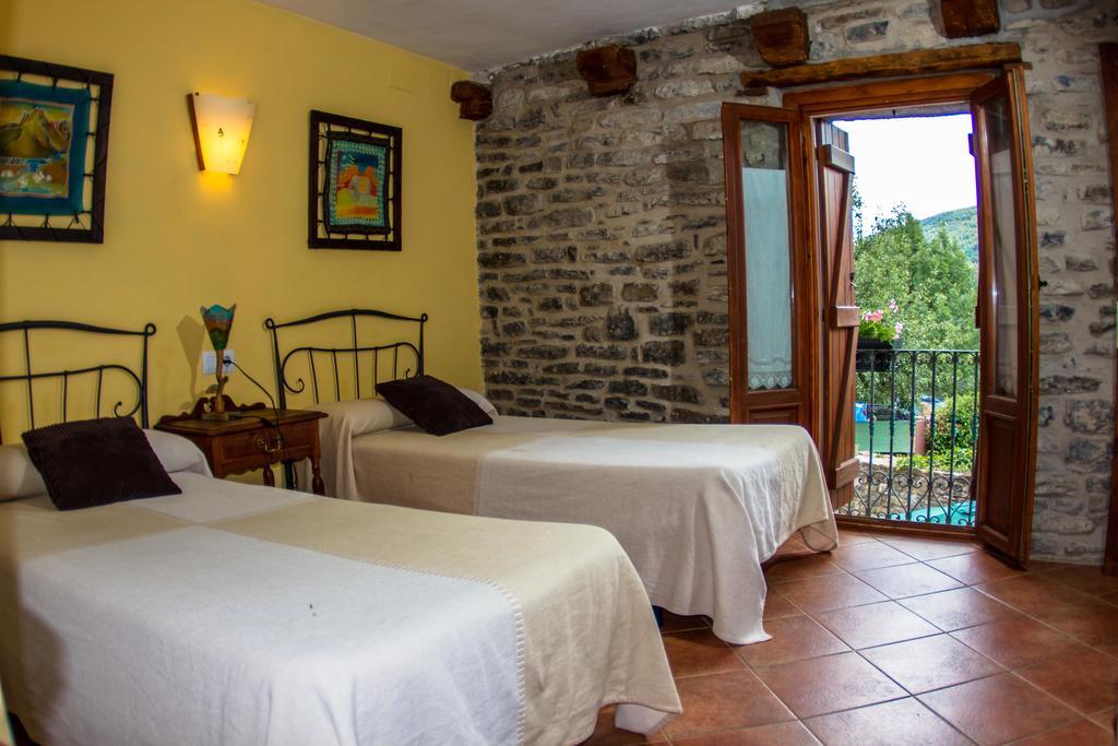 Casa Rural Basajarau Yosa de Sobremonte Стая снимка